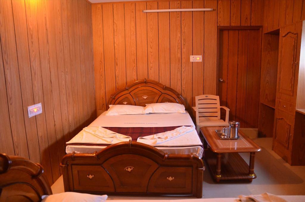 Saravanan Lodge Chennai Ruang foto
